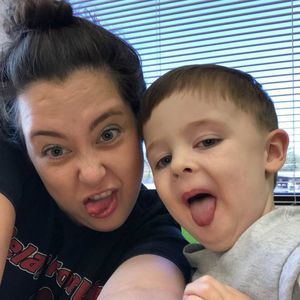 Meet your Posher, Shayna